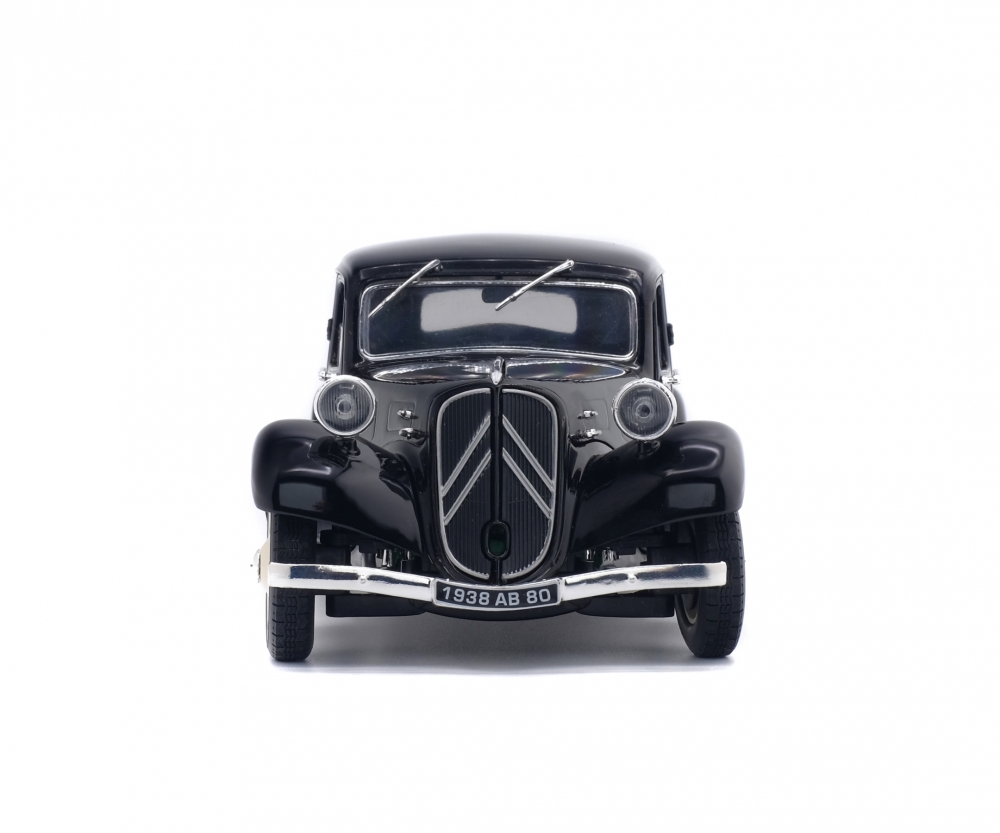 Solido 1:18 Citroen Traction (1937)