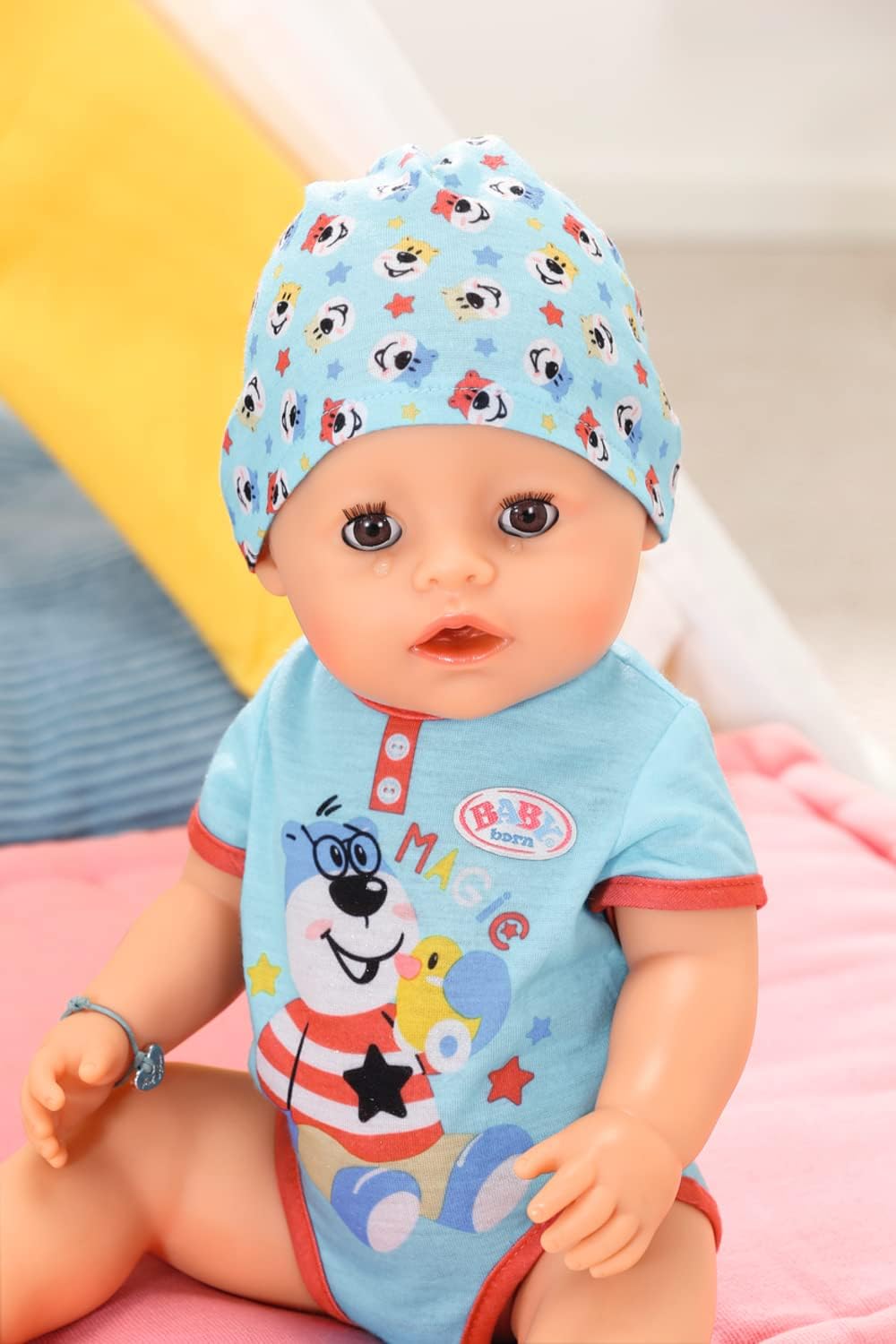 Bekleidung, Hut, Mütze, Baby, Person