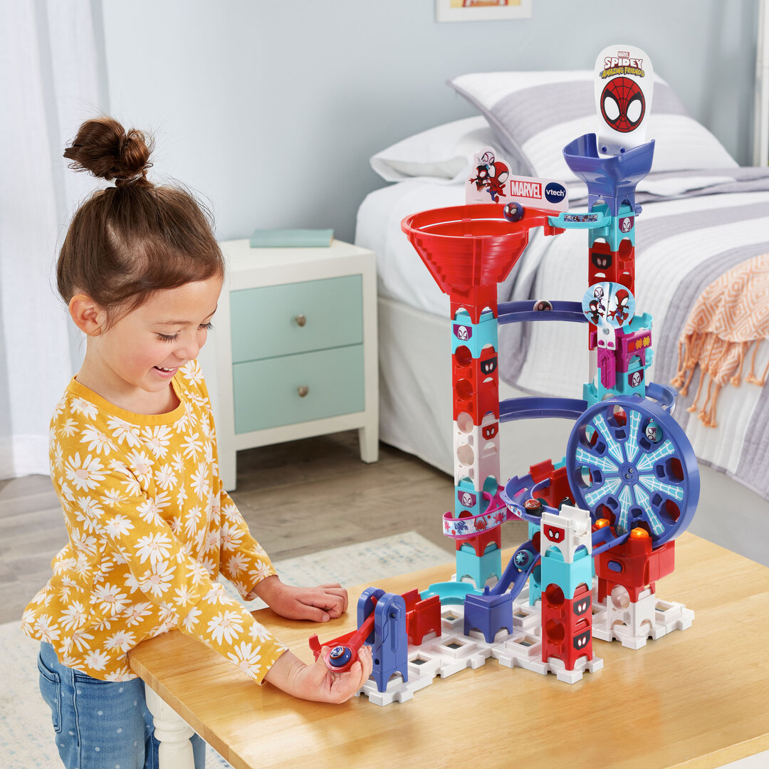 VTech Marble Rush Spidey Super Spin Challenge SP300 E interaktive Kugelbahn ab 4 Jahren VTech Marble Rush Spidey Super Spin Challenge SP300 E 62 Teile mit motorisiertem Riesenrad, 6 Spidey-MarBalls, einstellbarer Launcher, versteckter Spidey-Effekt, fördert Kreativität & räumliches Denken, ab 4 J., Kind, Weiblich, Mädchen, Person