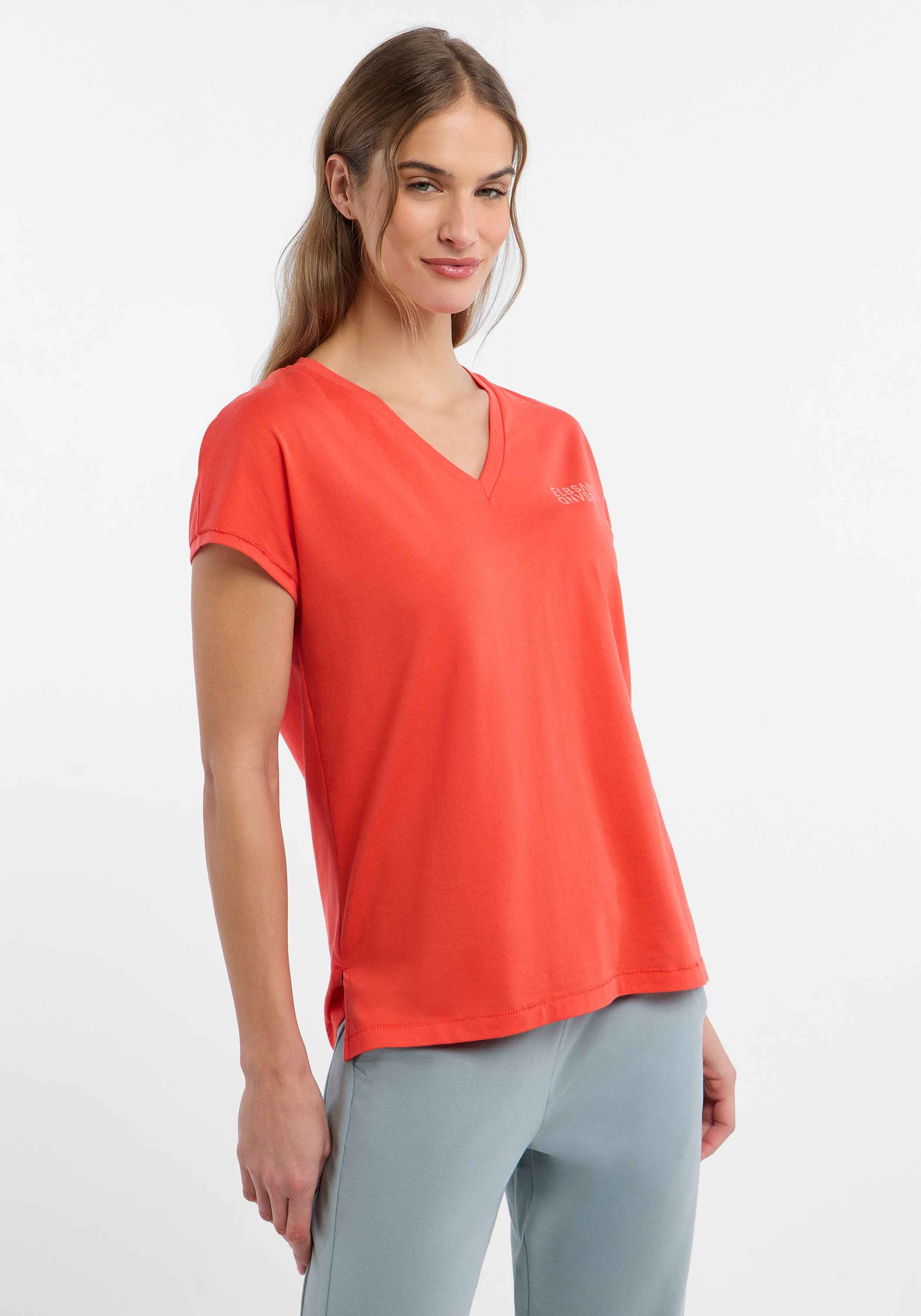 Elbsand Pajuk T-Shirt in Rot, Produktfoto 4.
