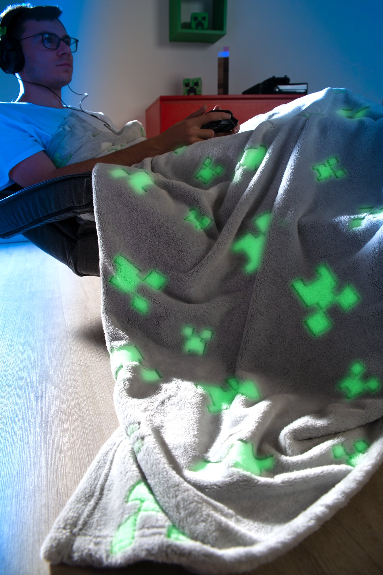 Roba 687140MC KUSCHELDECKE GLOW-IN-THE-DARK, GRAU - Bild 6 Roba 687140MC KUSCHELDECKE GLOW-IN-THE-DARK, GRAU - Produktbild 6