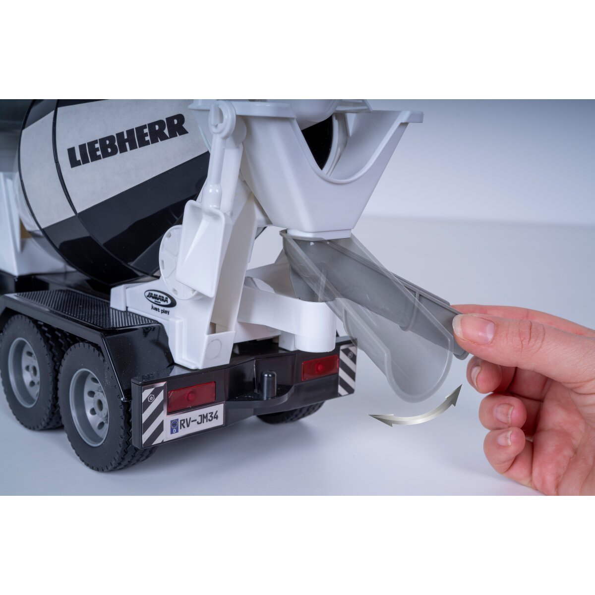 JAMARA Fahrmischer Mercedes-Benz Arocs Liebherr 1:20 2,4GHz ab 6 Jahren JAMARA Fahrmischer Mercedes-Benz Arocs Liebherr 1:20 2,4GHz ab 6 Jahren
