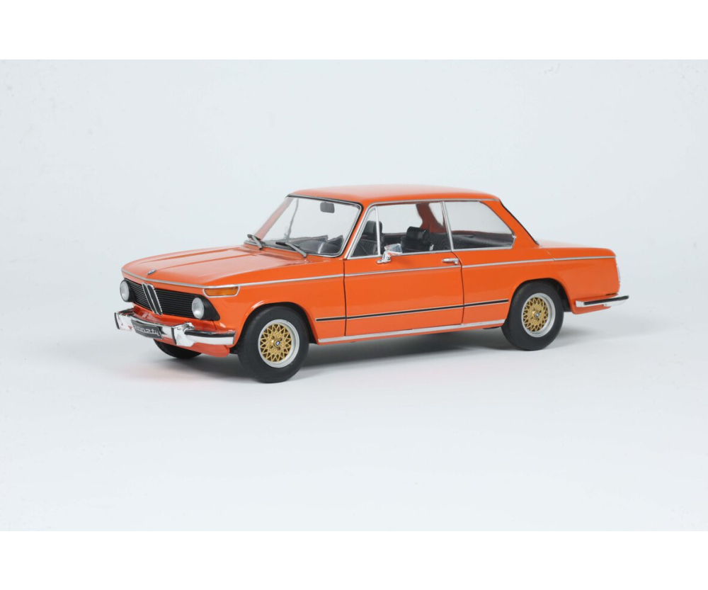 Solido 1:18 BMW 2002 Tii 1971 orange